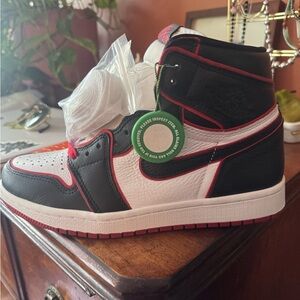 Jordan bloodline size 9